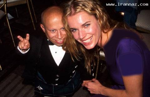 Verne Troyer ، Geneviève Gallen