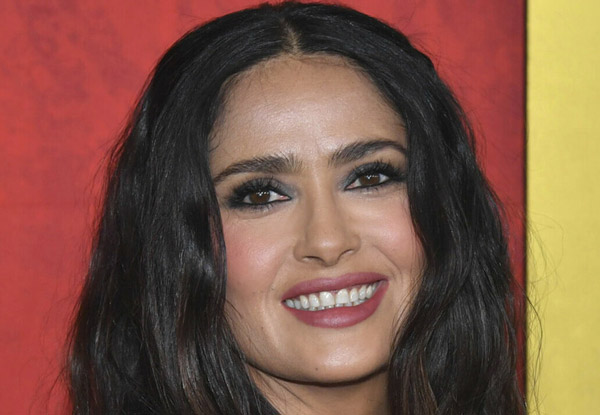 سلما هایک - Salma Hayek ، زنان مشهور و سرشناسی که زیبایی طبیعی دارند